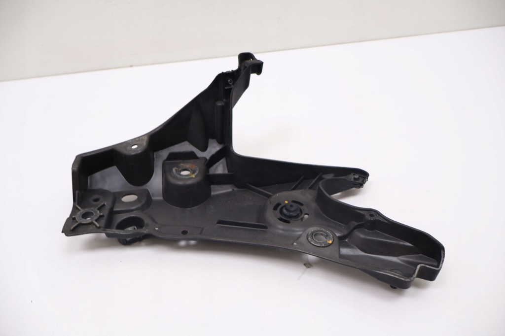 фото №5, Volvo v60 ii кронштейн крыла правое 717 31468232