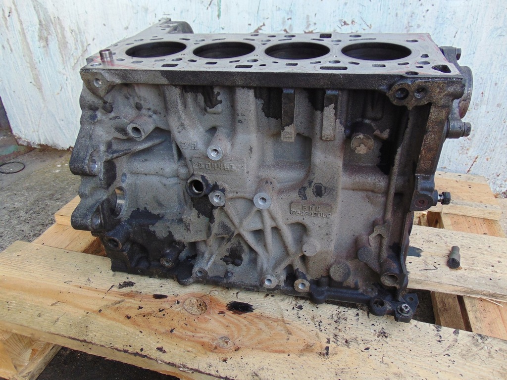 фото №8, Блок двигуна dół bmw mini r60 1.6d n47c16a