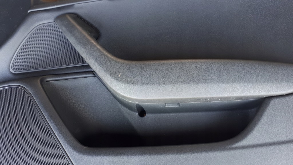 фото №4, A6 c7 4g обшивка двері правий перед шкіра ambiente