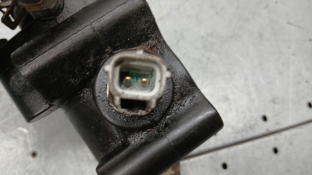 Корпус термостата ford cougar 98-02r 2.0b 928m8594ac Киев