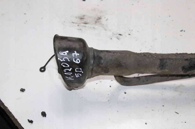 фото №3, Nissan micra k12 05 1.2 труба заливной топлива заливная горловина