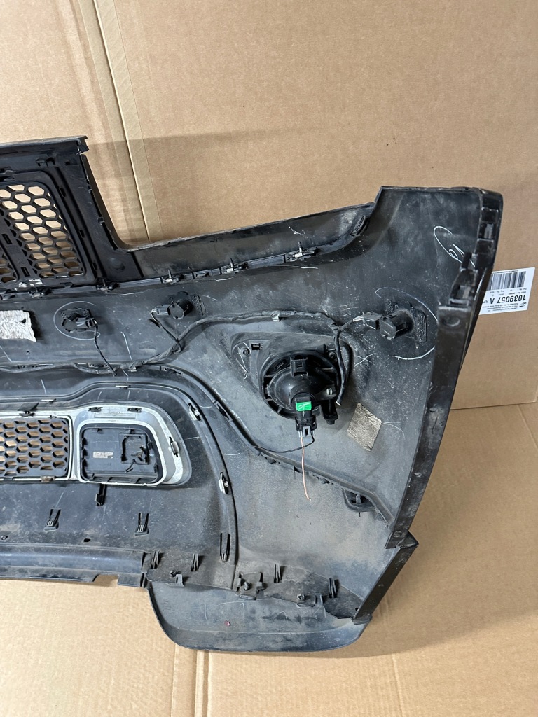 Jeep grand cherokee wk2 lift бампер перед передний kompletny idealny с Разборки