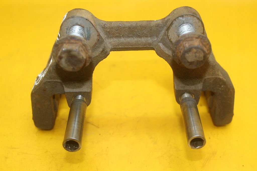 фото №5, Скоба суппорт скоба левый задняя задний bmw f30 f31