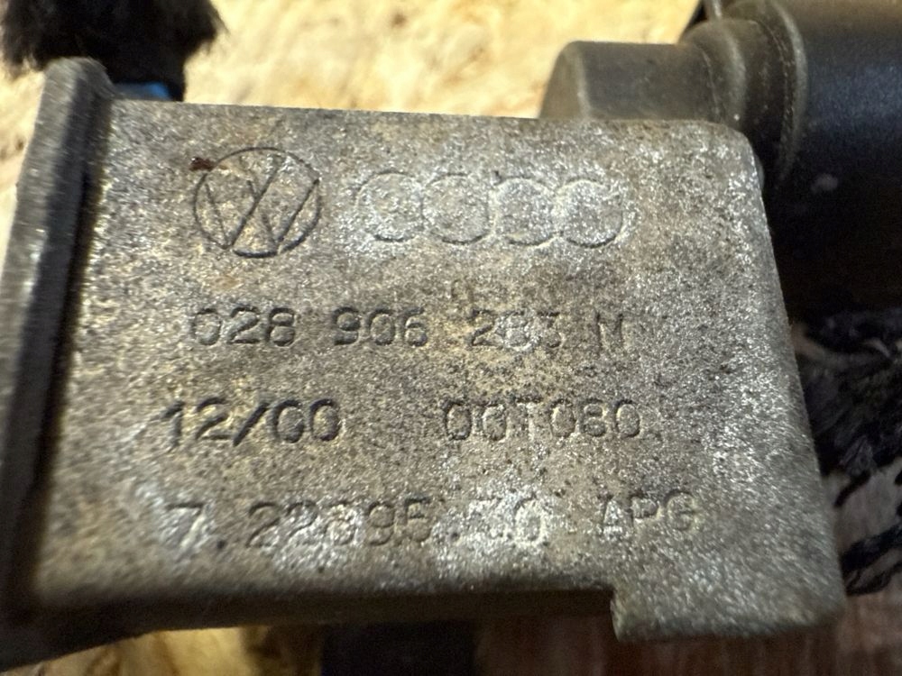 фото №5, Volkswagen golf iv 2000 с передний клапан вакуумa / электроклапан турбины