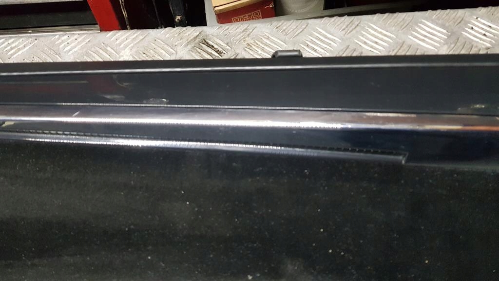 фото №9, Citroen c4 i picasso обшивка дверь обивка левый задняя шторка