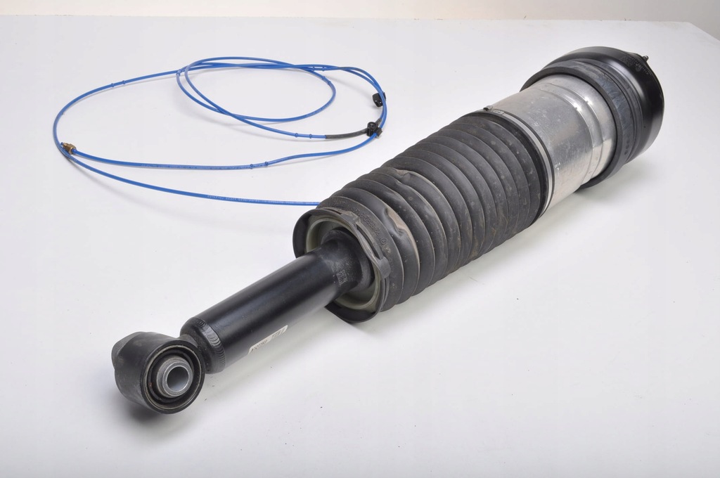 фото №12, Bmw 5 g60 амортизатор левый правый задняя задний 7235824 8149030 5a01d89