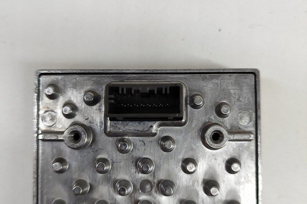 фото №7, Ford puma бездротова станція заряджання m1tt-19j235-aa гібрид 2020 221527