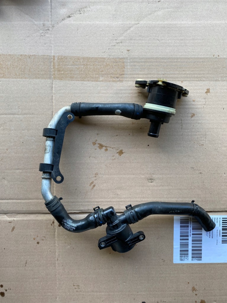 фото №1, Шланг трубы шланги воды помпа porsche panamera 971 2.9