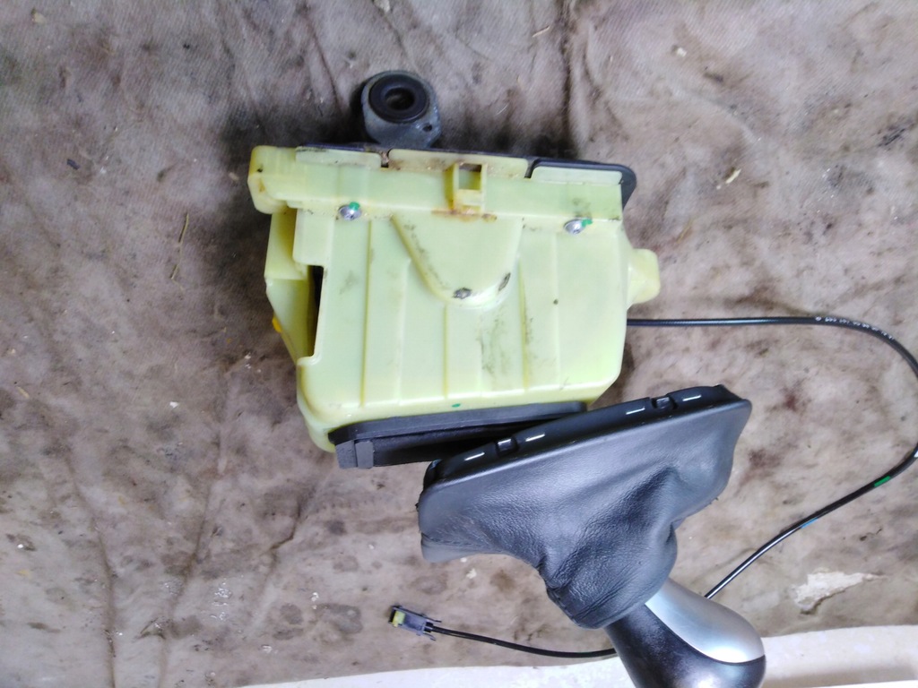 фото №6, Mercedes c w204 вибірник перемикання передач автоматична коробка передач трос