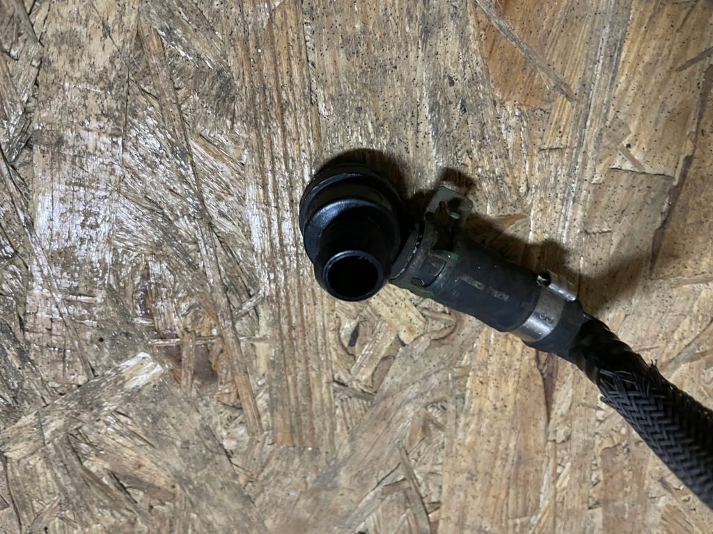 фото №2, Шланг вакуумa усилитель тормозов renault kangoo i 1 lift 1.5dci