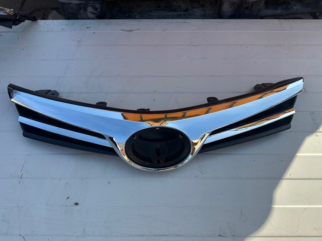 фото №1, Toyota corolla e16 решётка радиатора решётка радиатора lift