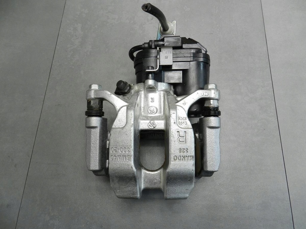 фото №1, Bmw 3 g20 суппорт правый задняя 687514802