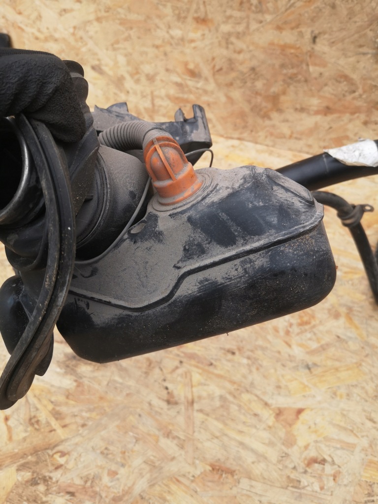 Ml gl w166 труба заливної пального a1664702120 Недорого