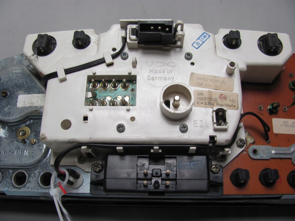 Mercedes w126 560 v8 лічильник w милях Ціна