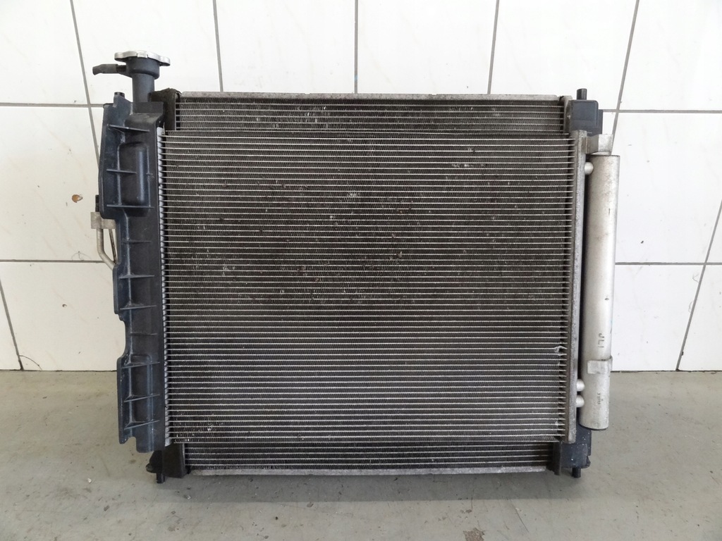 фото №1, Комплект радіатор hyundai ix35 2.0 crdi автоматична коробка передач 184 km lift