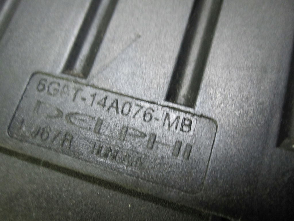 Купить Volvo s60 2 11r коробка предохранителей 6g9t-14a067-ca 6g9t-14a076-mb
