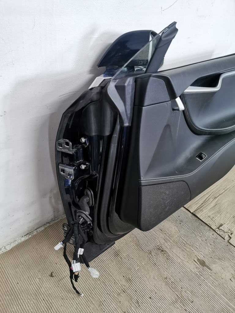 фото №11, Дверь задние левая, правое передние tesla s