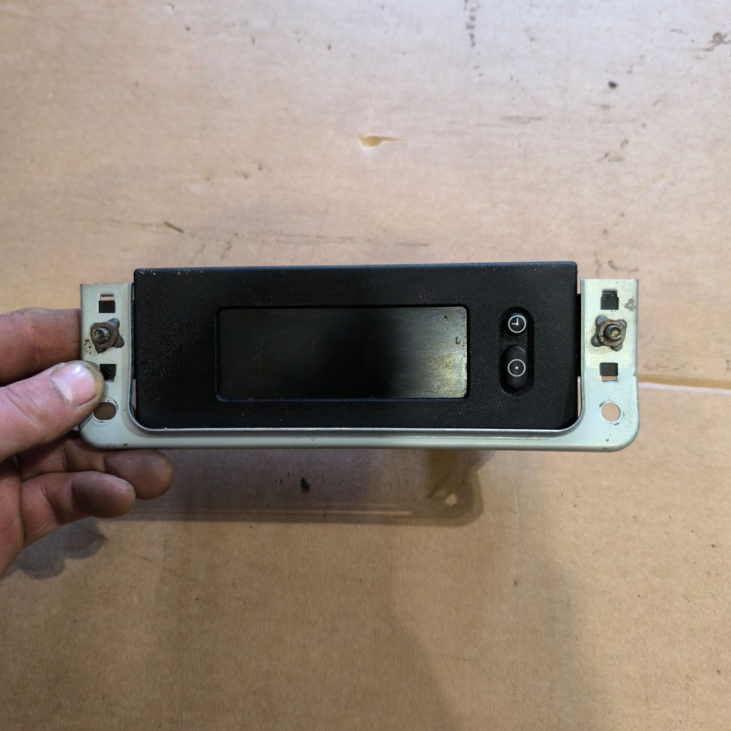 фото №1, Opel agila дисплей часы 009133265