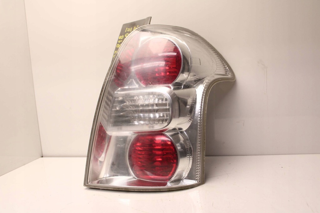 фото №1, Toyota corolla verso ii лампа задня права задня правий
