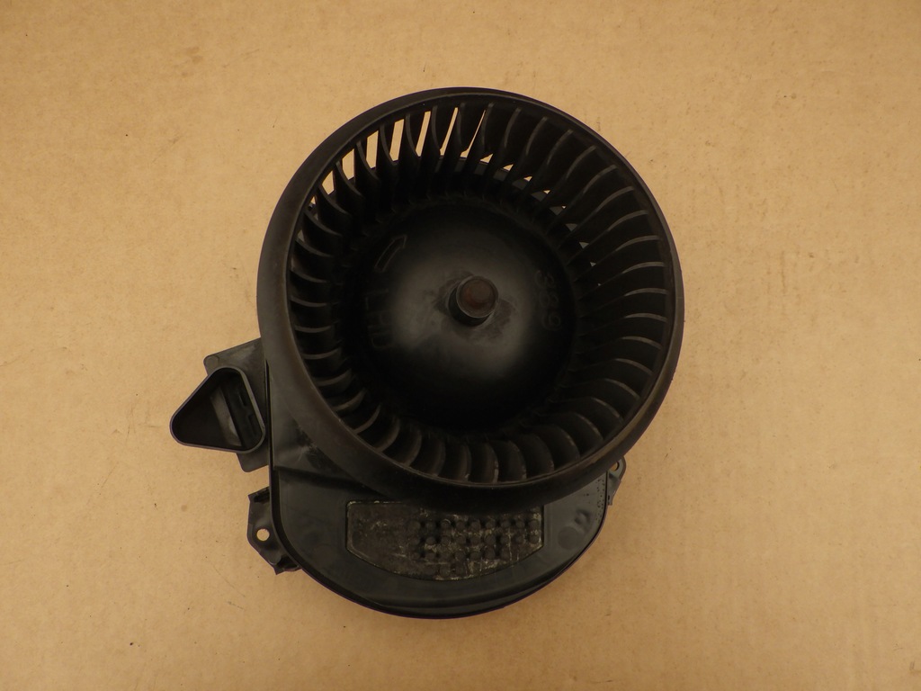 фото №1, Mercedes b w246 вентилятор воздуходувка 2469064200