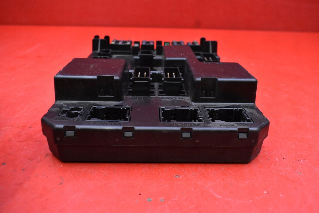 фото №7, Коробка запобіжників bsi 9651196880 peugeot 307 1.4 8v 75 km 01-05