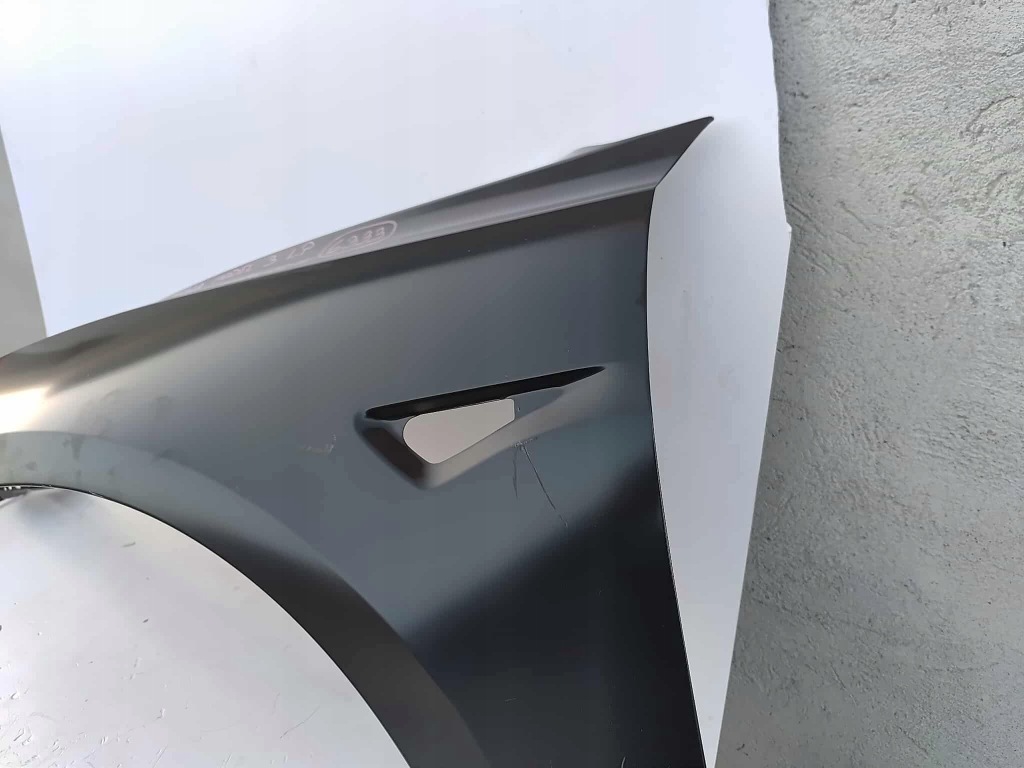 Tesla model 3 крыло  левое  перед передний новый оригинальный номер 6333 Недорого