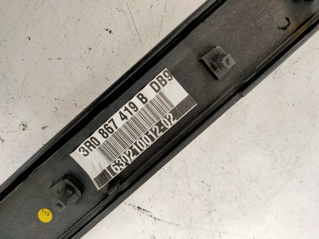 фото №6, Молдинг декоративна двері лівий задня seat exeo 3r0867419b