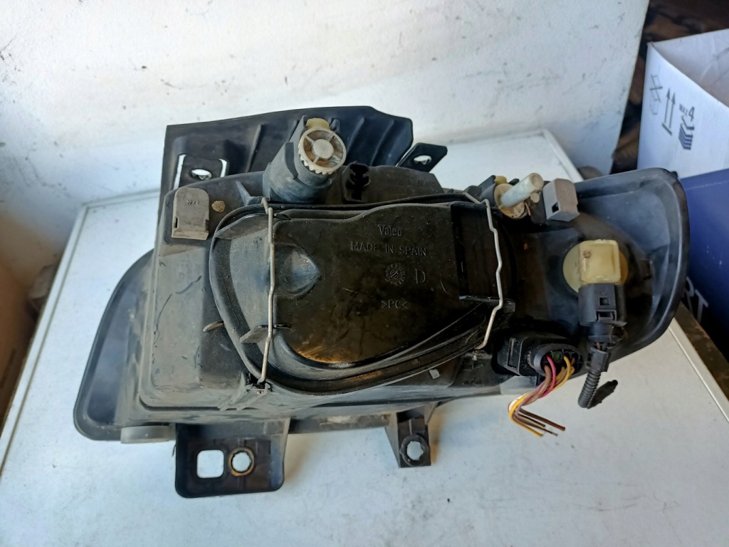 фото №4, Лампа права перед seat ibiza 2 ii fl