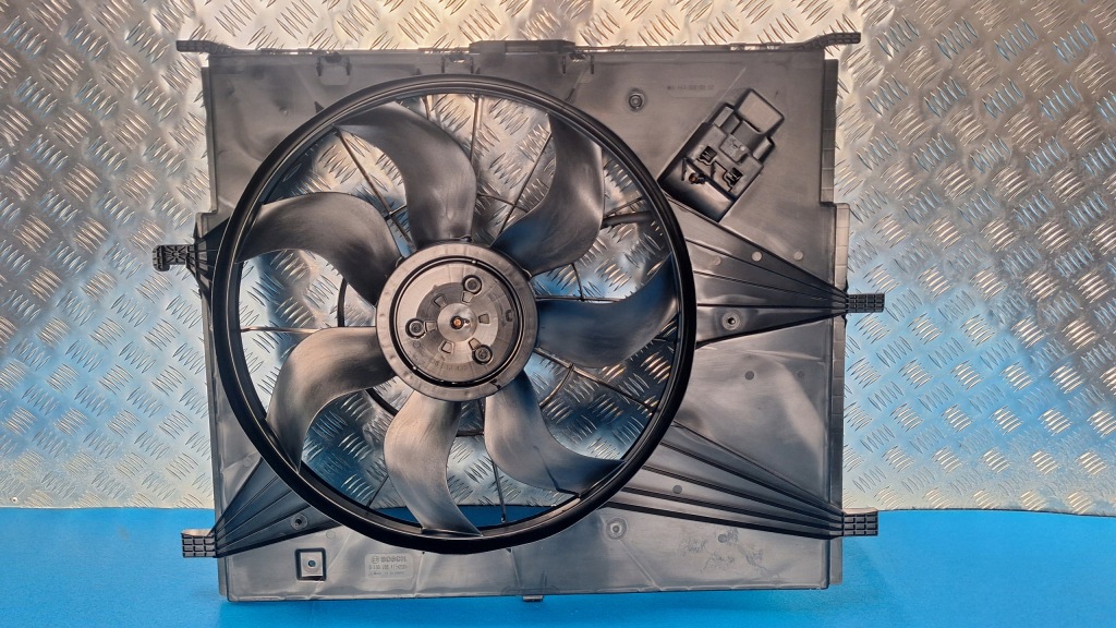 фото №1, Mercedes vito w447 вентилятор радиатора