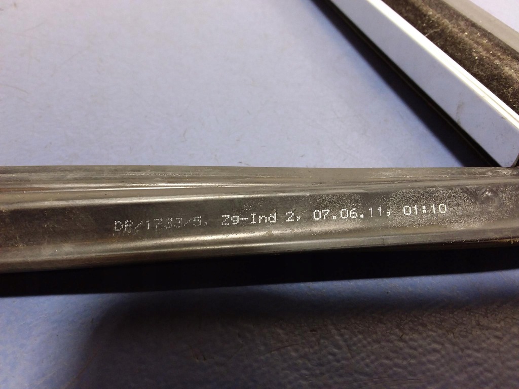 фото №10, Bmw 7 f02 молдинг прокладка стекло левая задняя 7206451