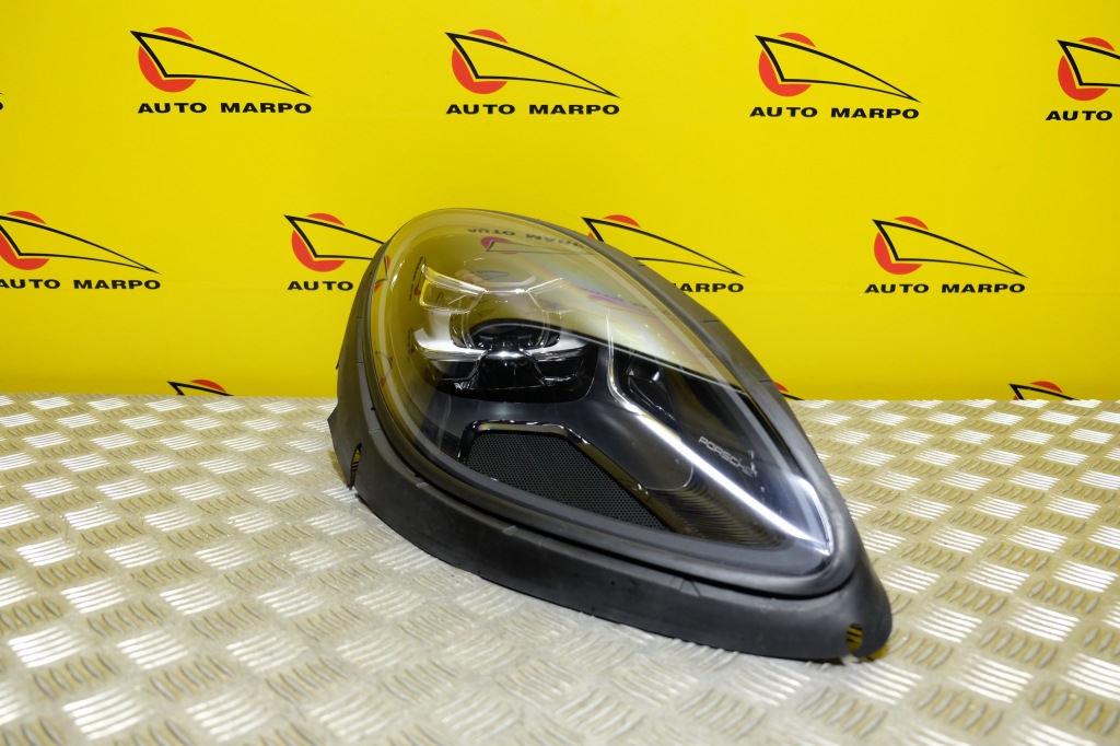 Porsche macan рестайлінг  2019- фара фара full led r америка Оригінал