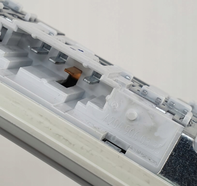 фото №4, Лампа освещение mercedes w176 a2049060335