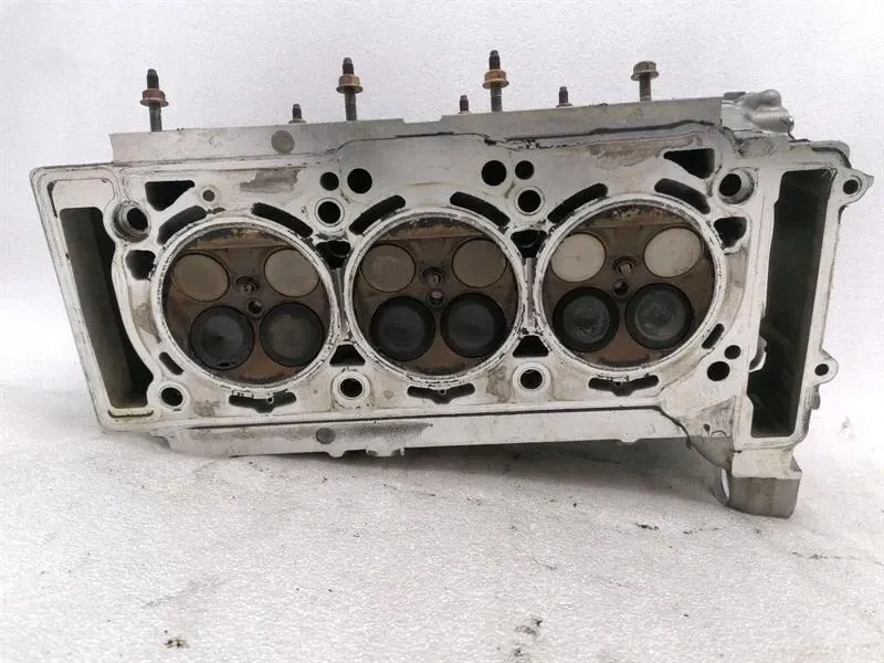 фото №16, Mercedes e class w211 e350 правый цилиндр head a2760105620 om276 v6