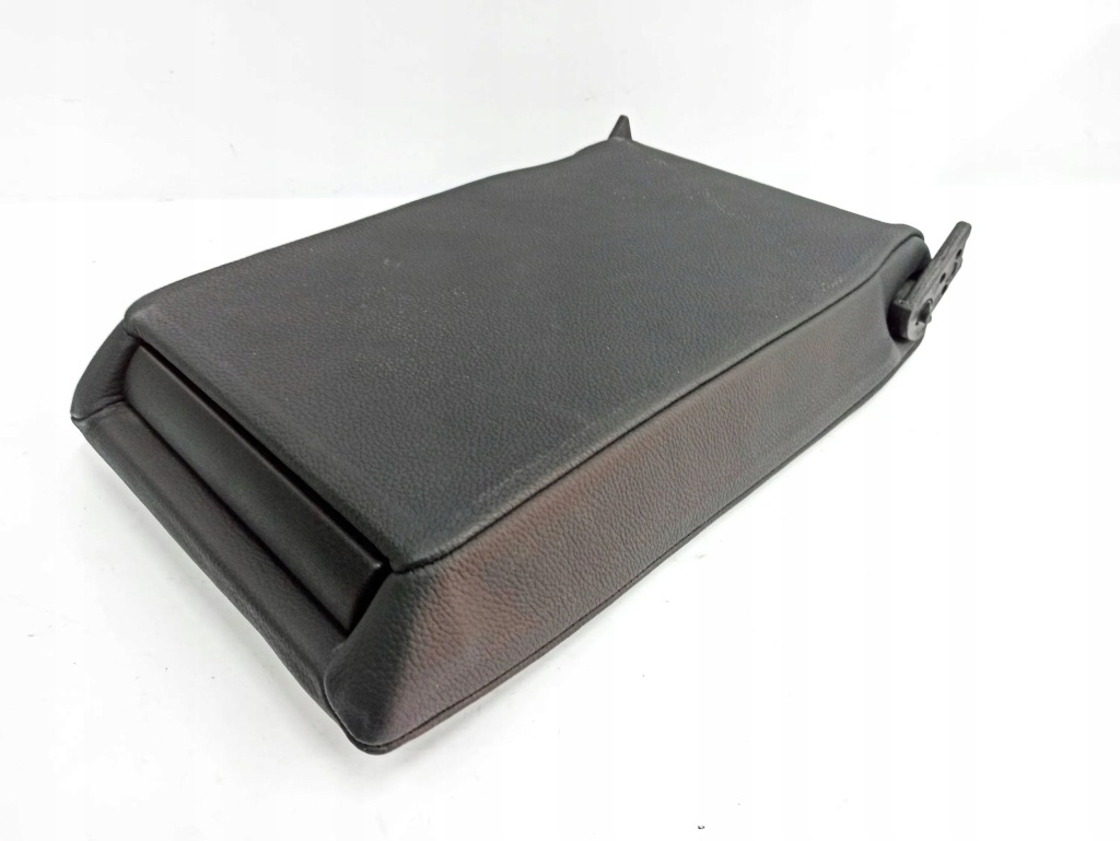 фото №10, Mercedes-benz c w203 2004 з задній підлокітники