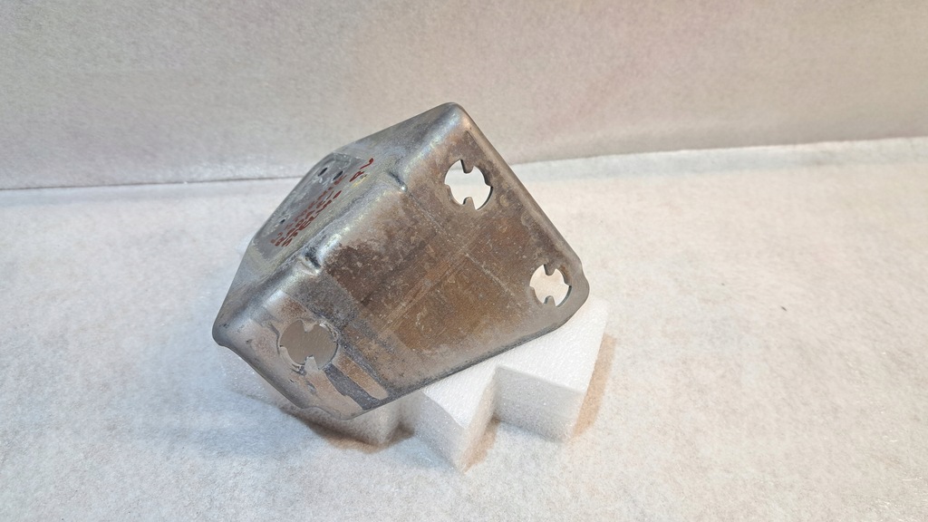 фото №2, Alfa romeo stelvio qv кронштейн радара