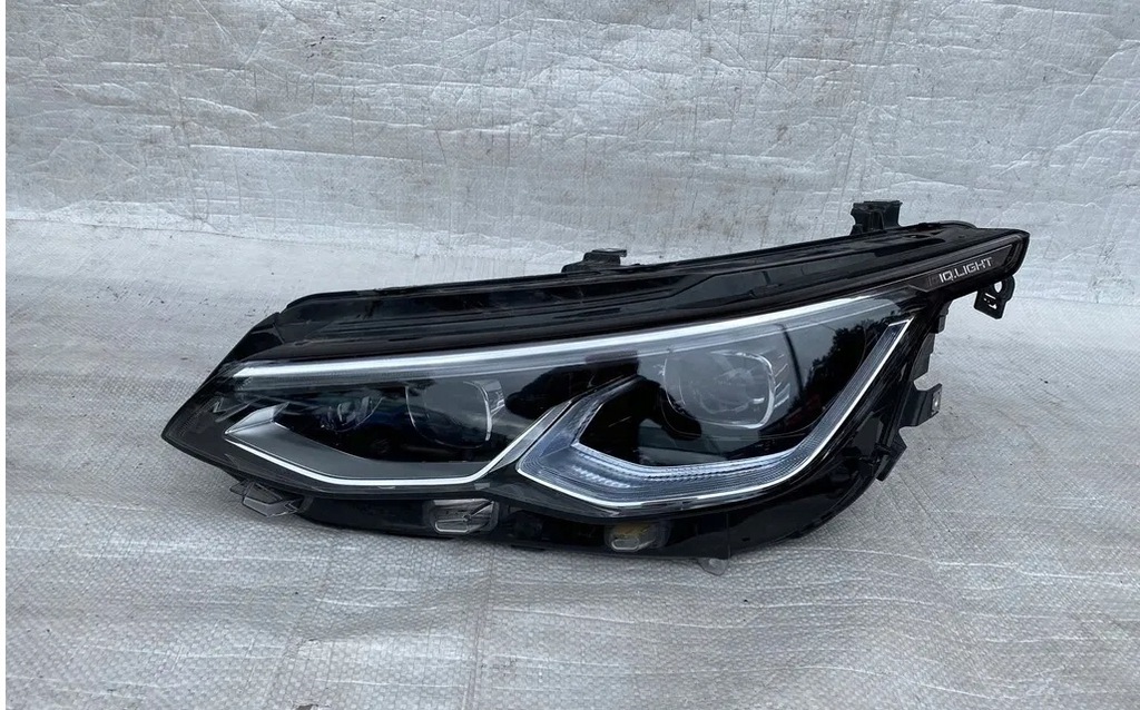 фото №1, Vw golf 8 viii full led iq лампа 5h1941059