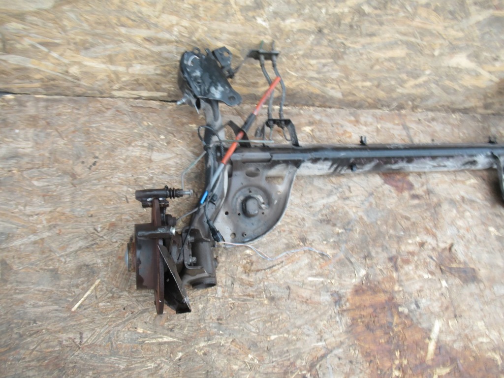 фото №3, Oś задня renault modus гальмівні диски