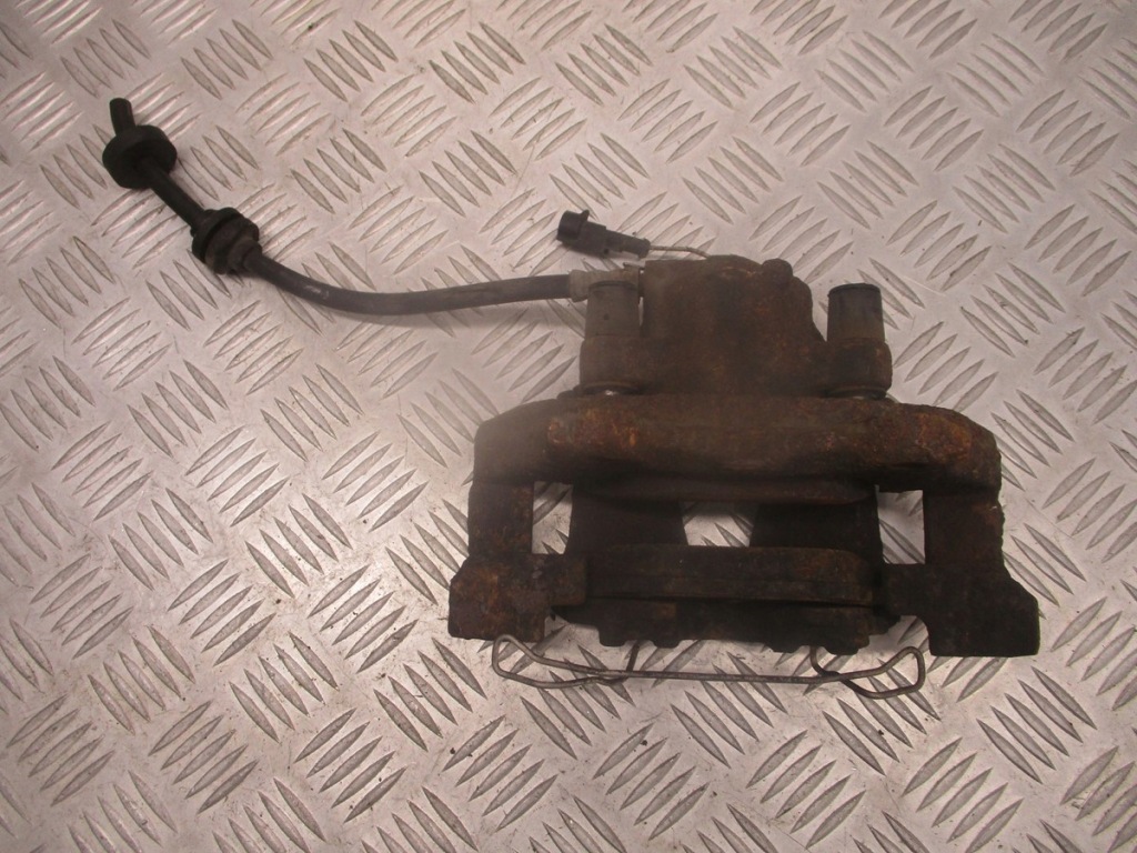 фото №2, Супорт гальмівний лівий перед передній alfa romeo 147