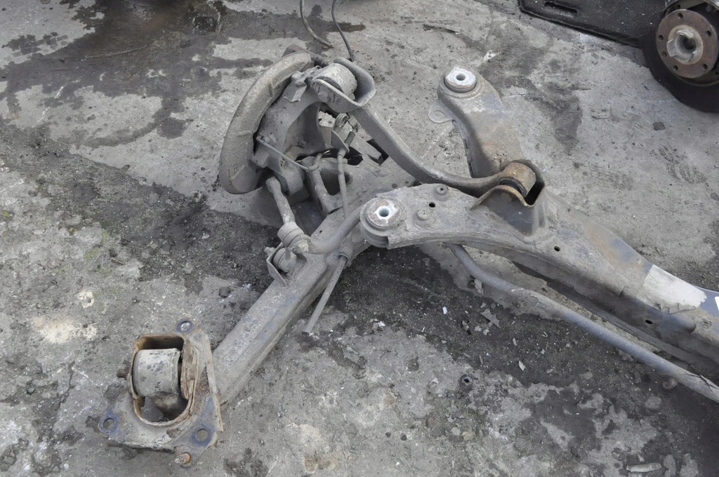 фото №7, Alfa romeo 159 подвеска балка задняя