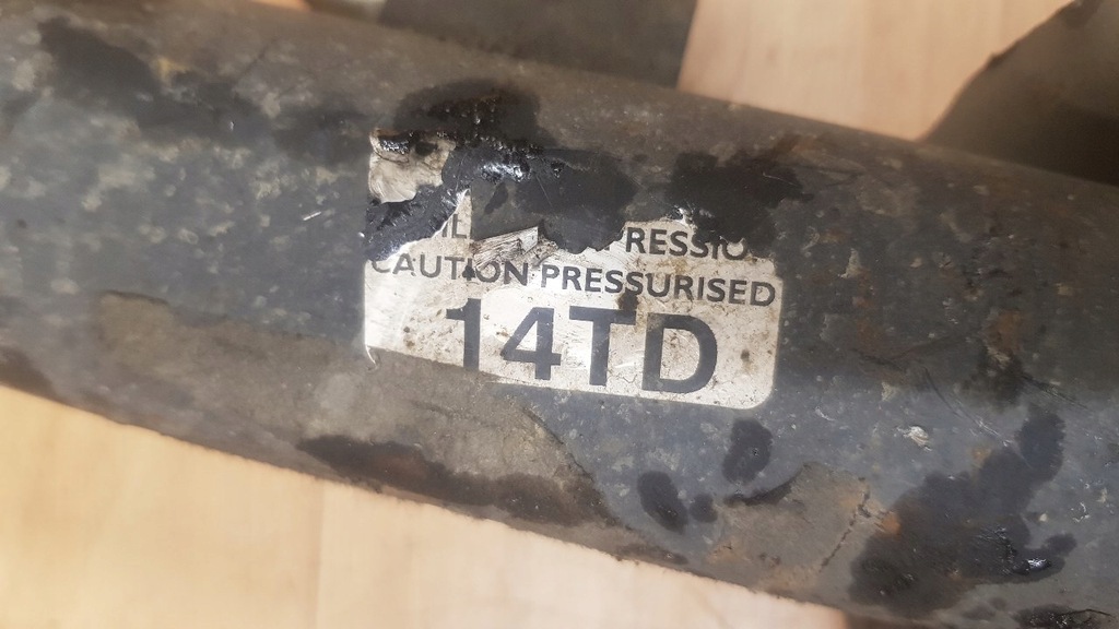 фото №4, Амортизаторы перед комплект peugeot 406 lift