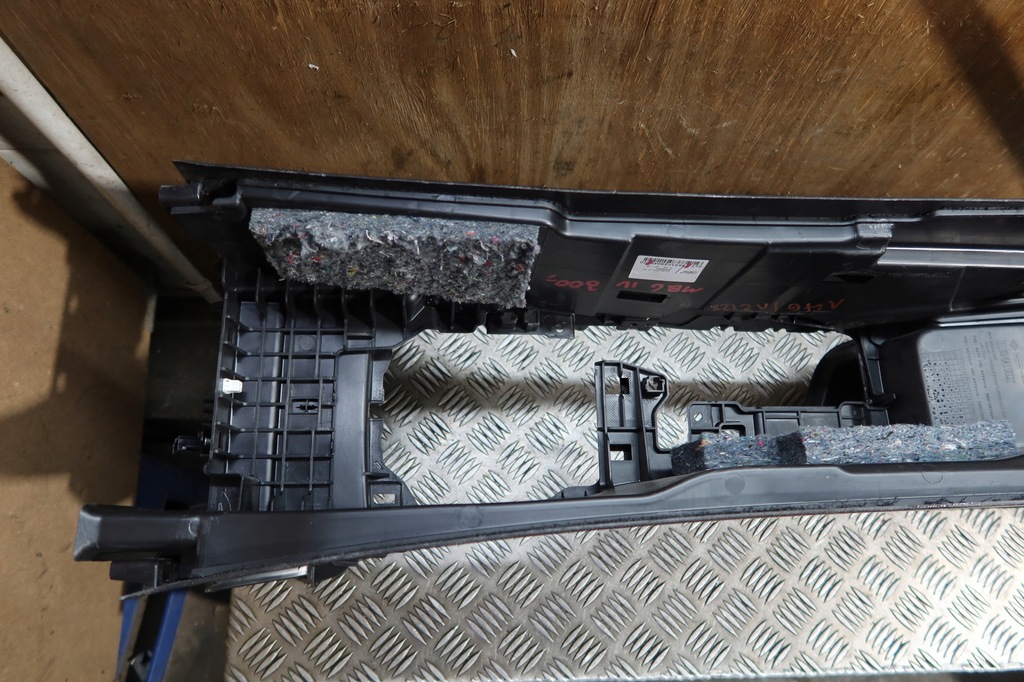 фото №13, Тунель підлокітник megane iv 969103904r