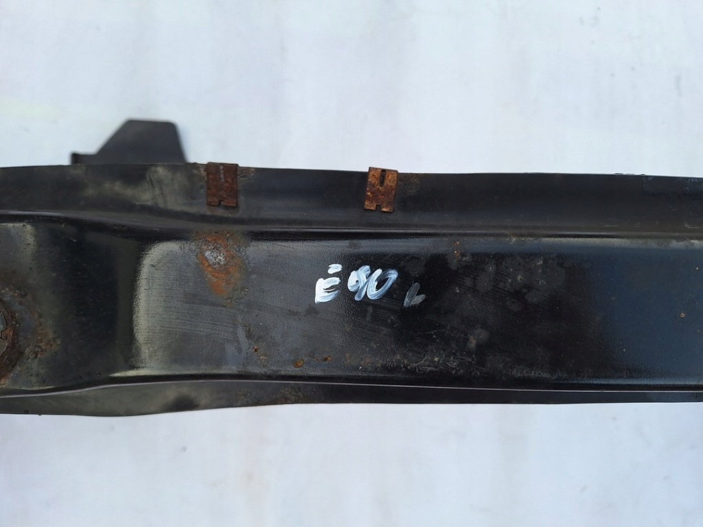 Bmw e90 e91 балка бампера Недорого