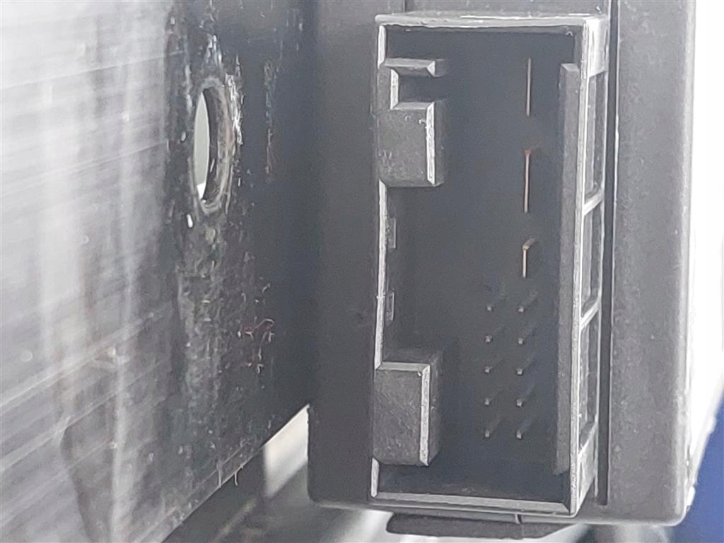 фото №11, Люк моторчик bmw seria 7 e65 01-08r 895696913 895697011