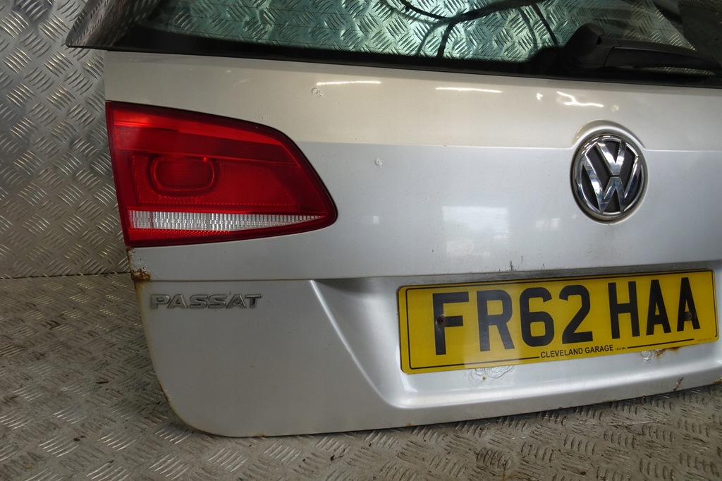 фото №5, Vw passat b7 kombi - крышка багажника задняя