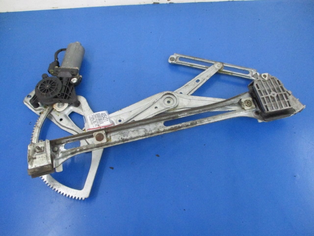 фото №1, Ford cougar mk1 подъемник стекло правый перед 2pin