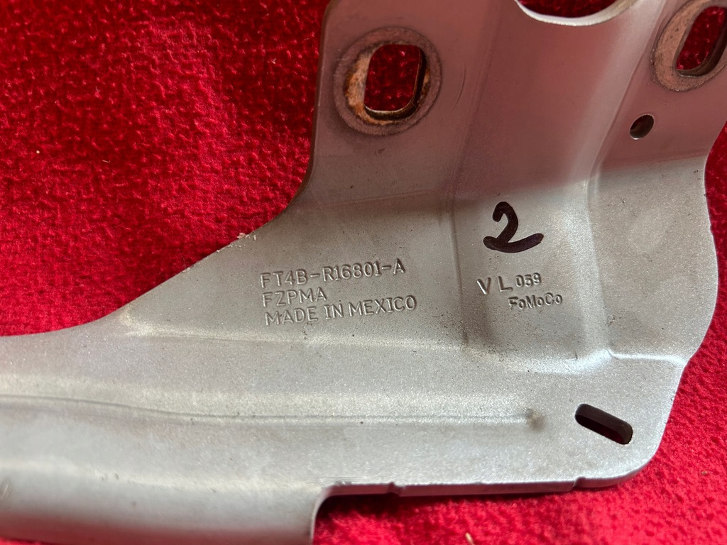 фото №2, Петля капот лівий ford edge mk2 ii ft4b-r16801-a