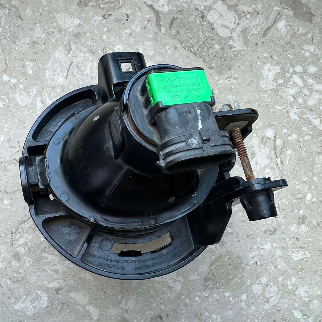 фото №8, Dodge durango 14-20 решітка w бампер лівий перед kompletny 05113679aa