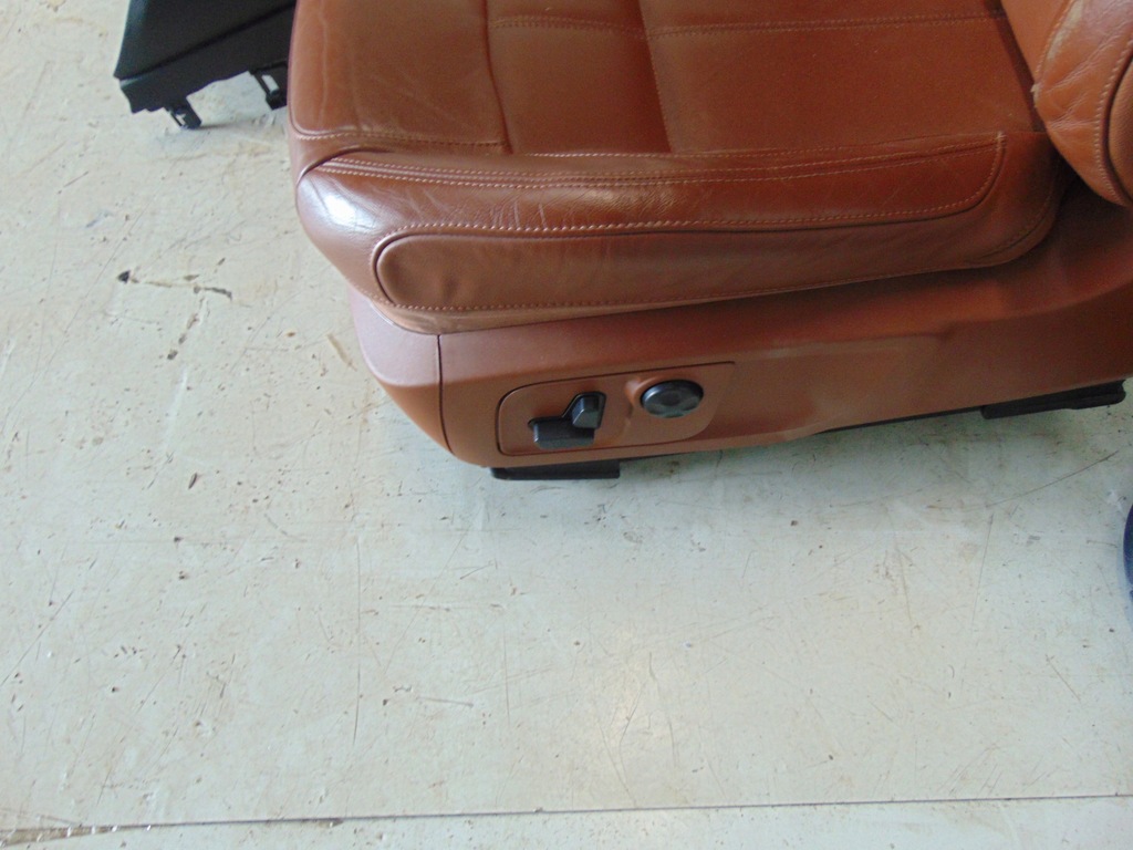 фото №6, Салон сидіння сидіння maserati levante