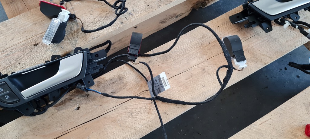 фото №7, S4 b8 lift a4 ручка подсвечиваемые внутреннее фонари led 4x