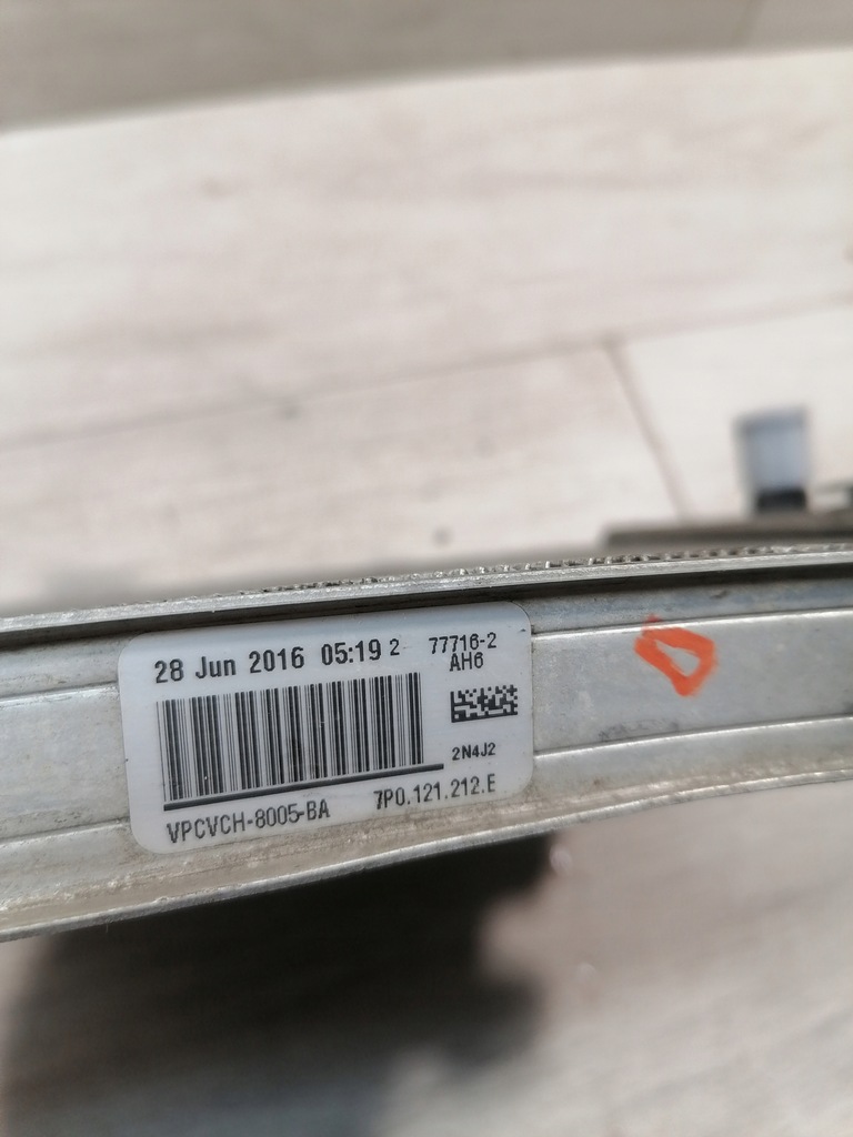 фото №7, Cayenne touareg радіатор 7p0121212e